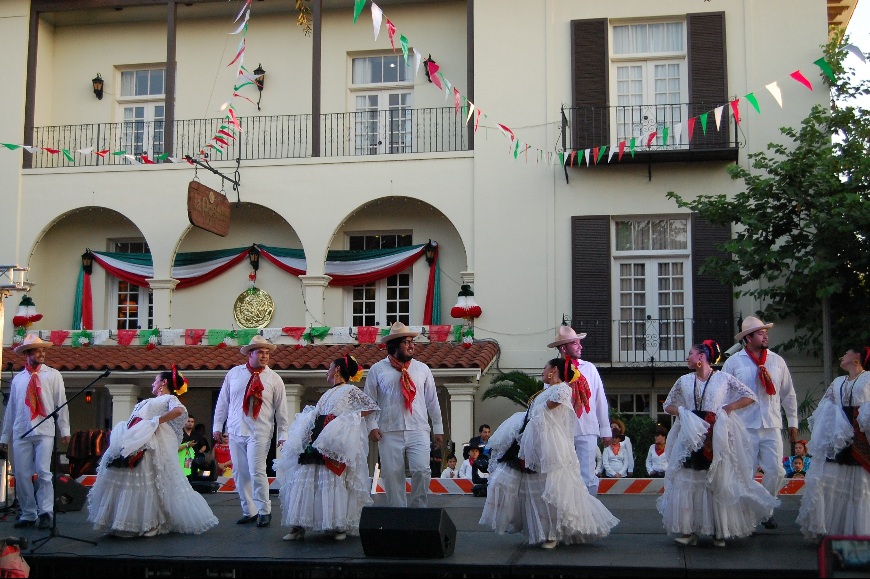 Gabriela Mendoza-Garcia Ballet Folklorico Dancing Veracruz